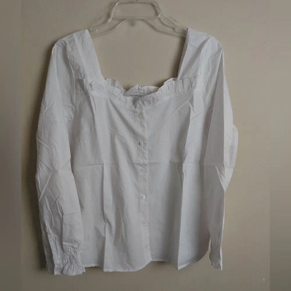 Hayden Ruffle Button Up Square Neck Blouse NWT Size MEDIUM